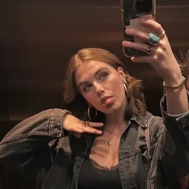 Profile image of Angela Rose