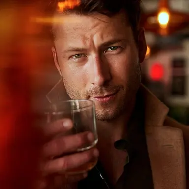 Profile image of Glen Powell