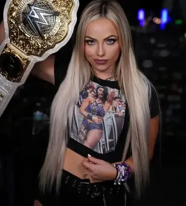 Profile image of Liv