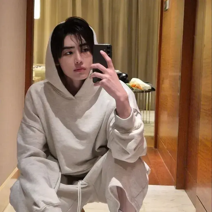 IronicRack0253의 Kang Minjun