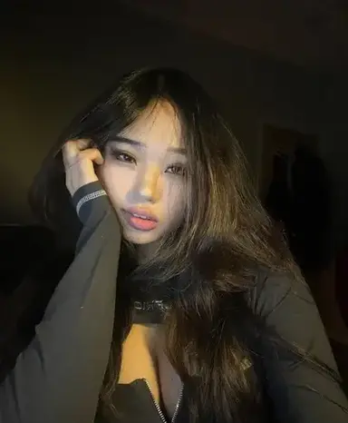 Profile image of Mia Chen