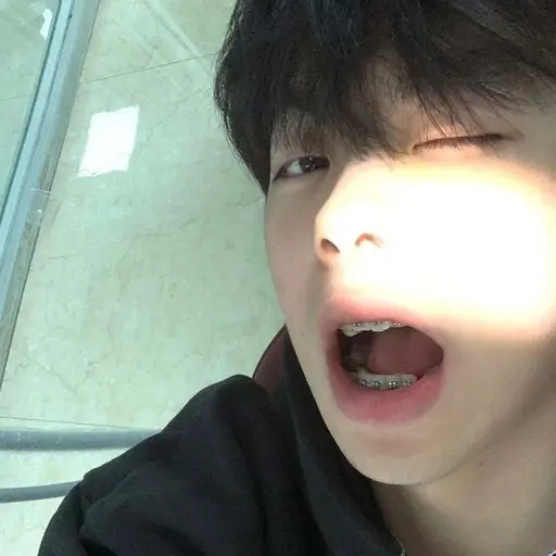 JoyfulGar2111의 민혁
