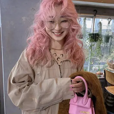 Profile image of Emily