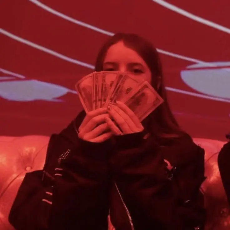 Kar1n4_.의 María Victoria