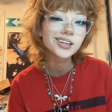 Profile image of Lucy