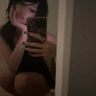 Profile image of Violet