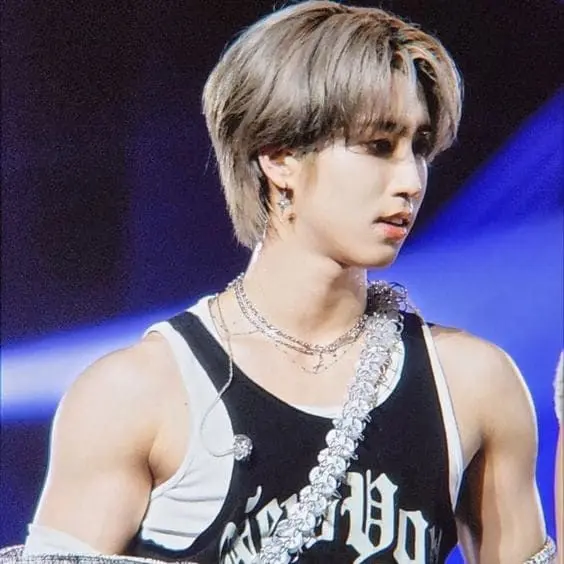YouMakeStrayKidsStay_143의 Camryn // BL