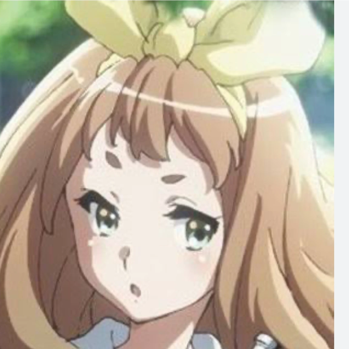 優子