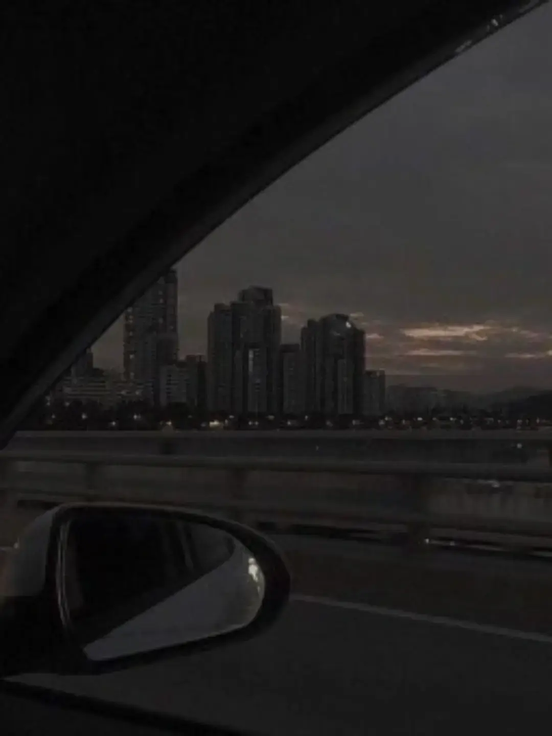 tjddms0070의 고백받은 당신! 당신의 선택은??