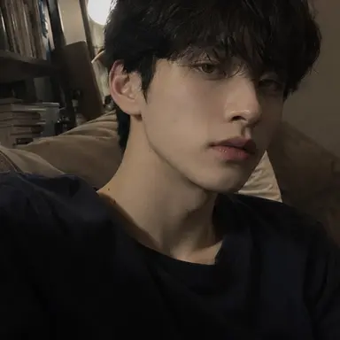 Profile image of Jeong Hoyeon