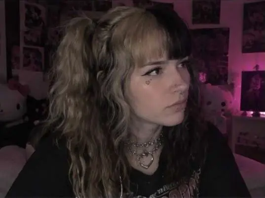 Profile image of Nova Winters