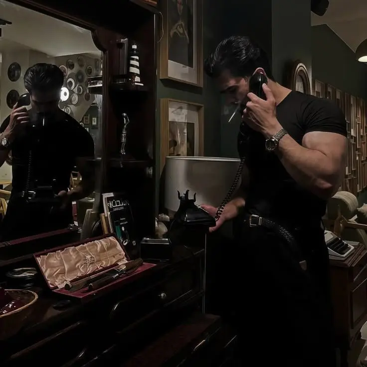 Bvranux의 Victor (Mafia boss)