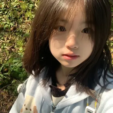 Profile image of Lisa