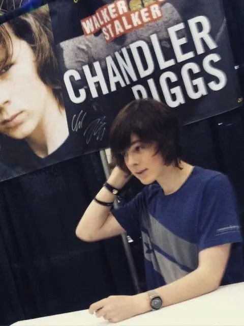 girlwhatever의 Chandler Riggs