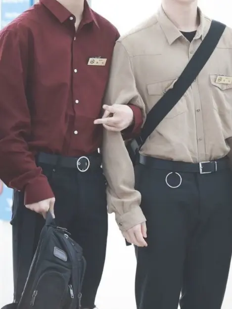 OddApe5618의 人気アイドルと三角関係　🐰🥟