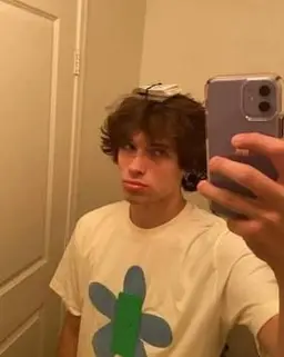 Profile image of Chris Sturniolo