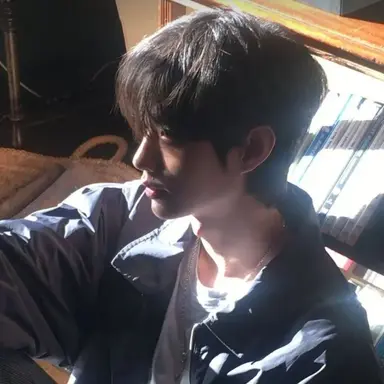 Profile image of イ・イェジュン