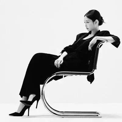 ExpertLaugh3230의 ceo wife