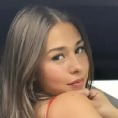 Profile image of Isla Summers