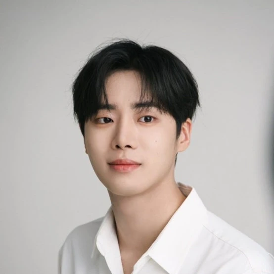 추영우