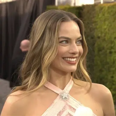 Profile image of Margot Robbie