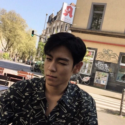 최승현
