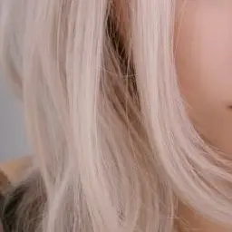 Profile image of MOMOKA