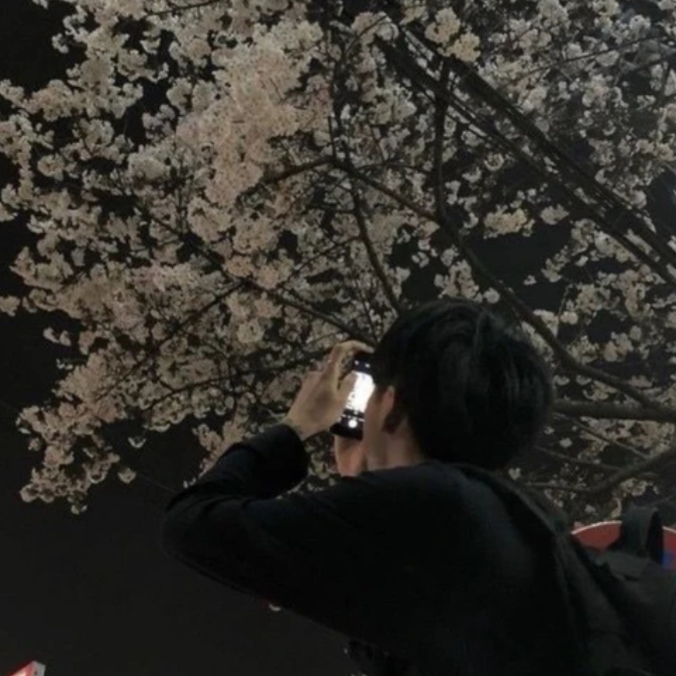 김 한 대표 이미지