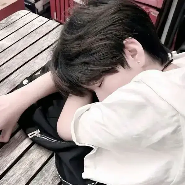 LemonyLane1145의 Rin