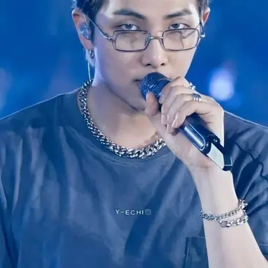 Profile image of RM