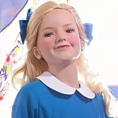 Profile image of Laura
