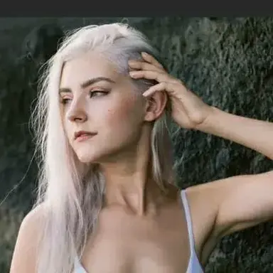 Profile image of Eva