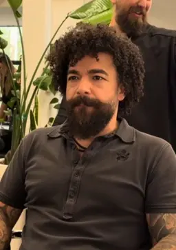 Profile image of Papa Kalogeras