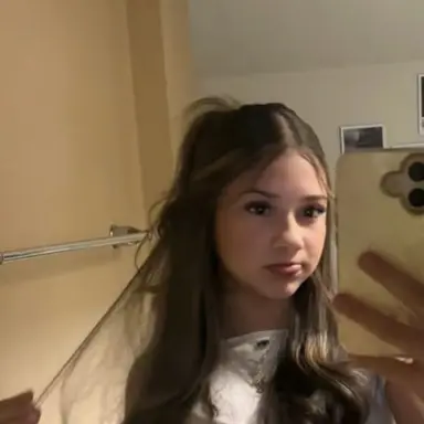Profile image of Mia