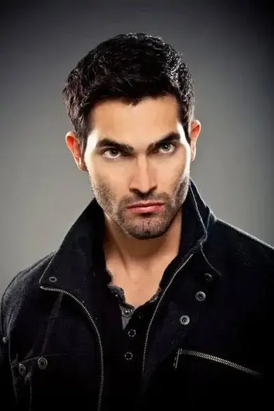 WideCoral9262의 Derek Hale