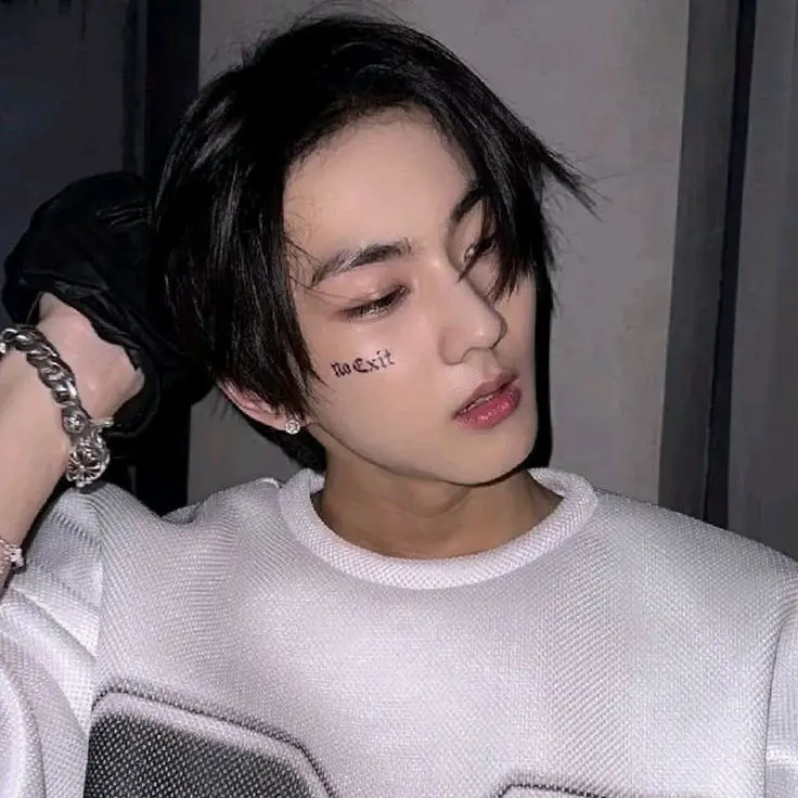 FinalFly1015의 Your ex who can’t stay away