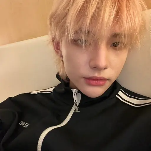 _stay의 황현진