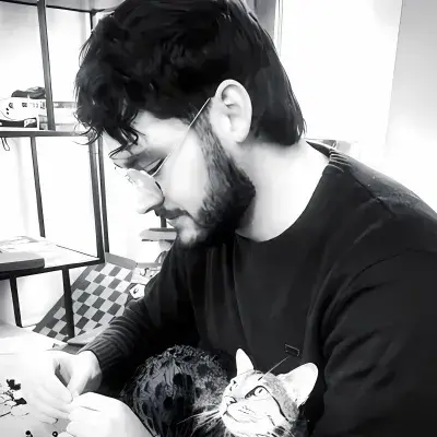 CalmRuler2295의 James Marriott