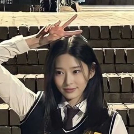 김민주