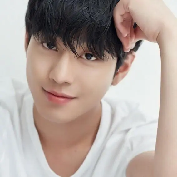 MoodyPatch4129의 안효섭