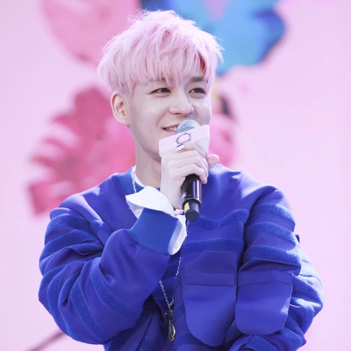 젝스키스 강성훈