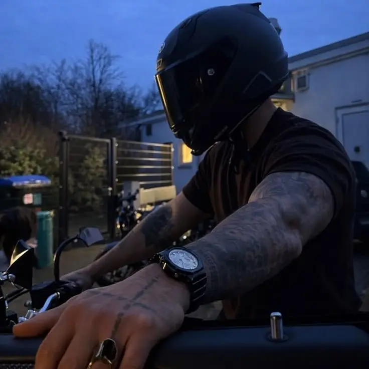 KennKC의 Biker man