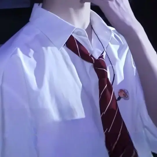 BronzeSweat5451의 ホスト