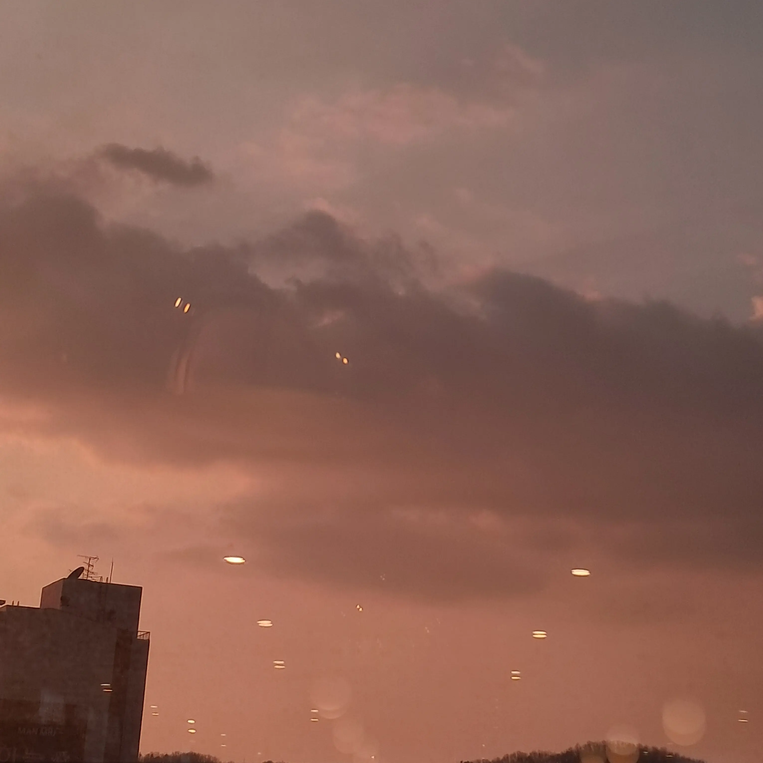 MeagerMap1297의 나와 동생을 차별하는 엄마