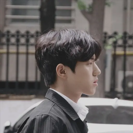 PaltrySitar_Eve0721의 윤도운