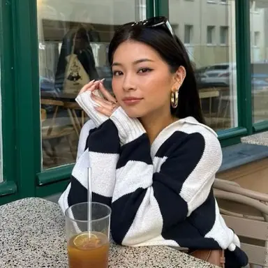 Profile image of Jeon Sara