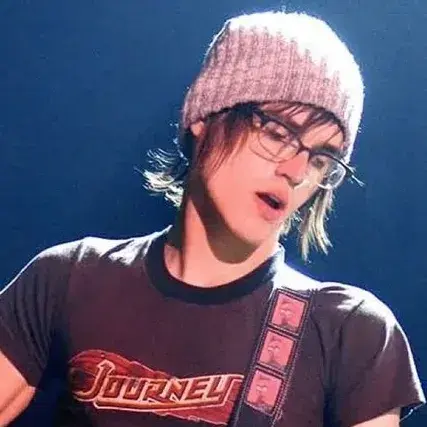 VapidTrain6455의 Mikey Way