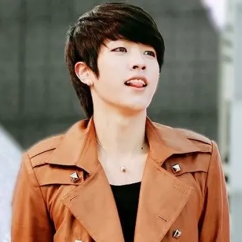 BluntPatio0434의 이성열