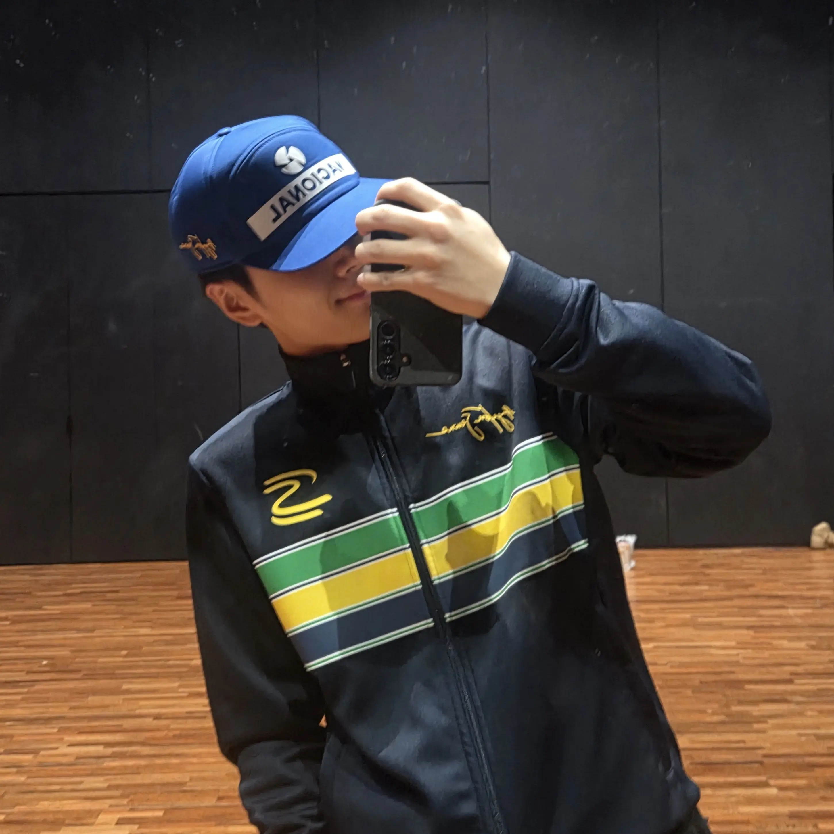 GroggyMiner1201의 Jay