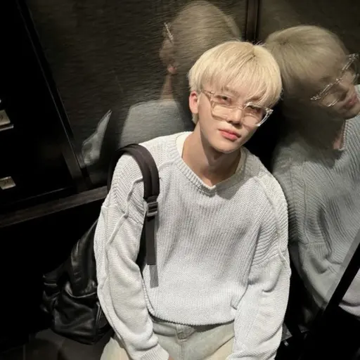 WittyAkita1318의 나재민